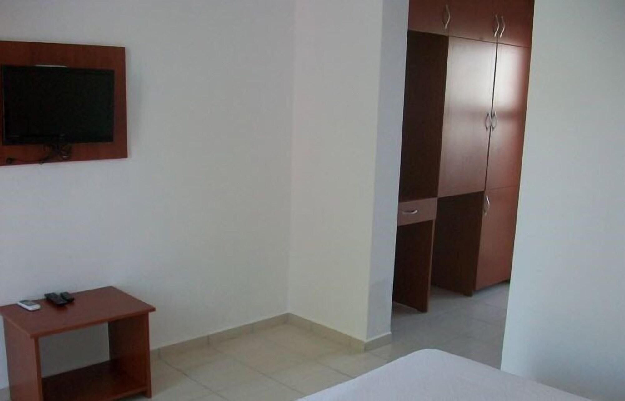 Kriss Otel Ортакент Екстериор снимка